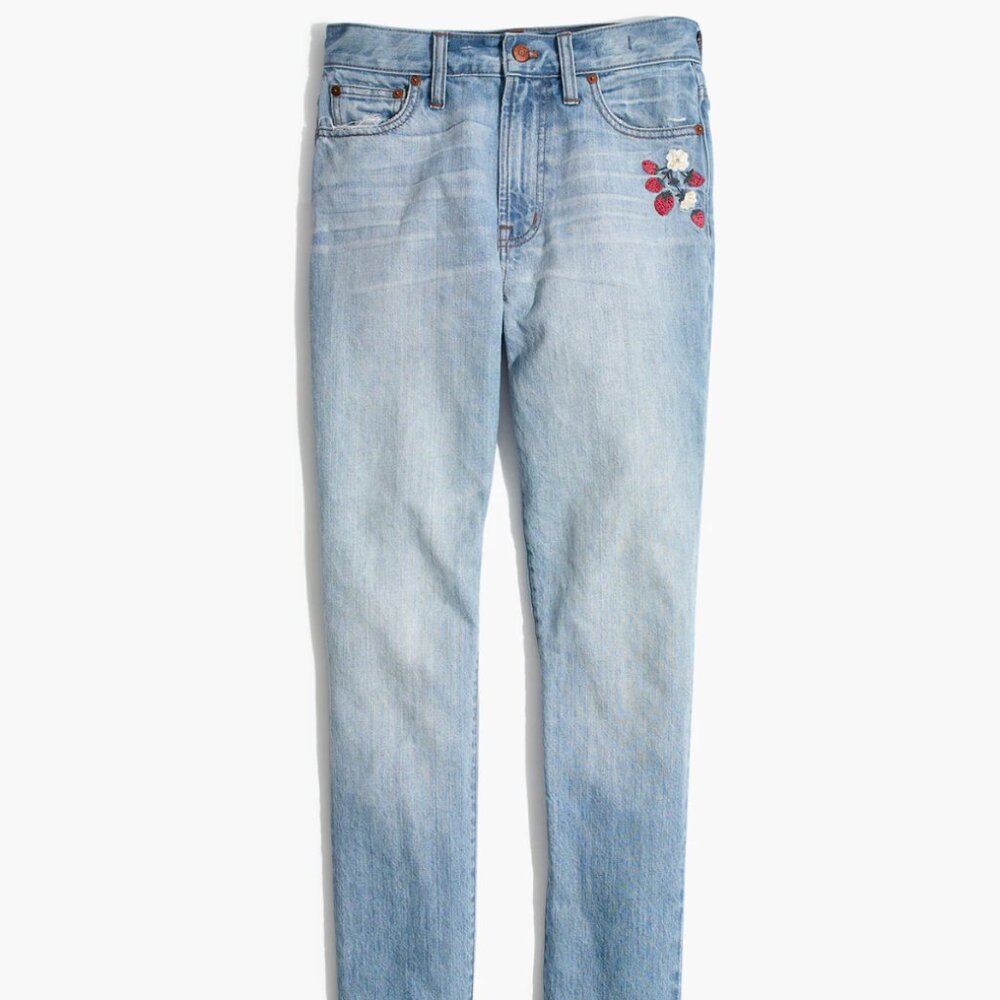 SOLD || Madewell The Perfect Summer Jean: Strawberry Embroidered Edition (27)